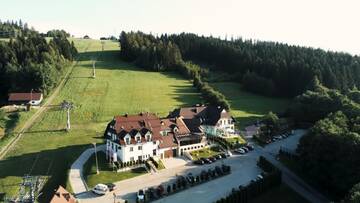 Фото Отель Kompleks Beskid г. Спытковице 4